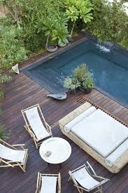 Garten Lounge Mobel So Kosten Sie Die Sommerzeit Voll Aus Aus Die Garten Kosten Loun Piscina Ga In 2020 Small Pool Design Pool House Decor Pool Decor