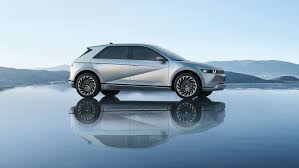 In the asian petrolhead video, a 6.2 feet (1.9m) person had a good amount of. Hyundai Ioniq 5 2021 The New Cool Ab 41 900 Euro Autonotizen