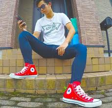 How To Wear High Top Converse With Skinny Jeans Guys Naamloos Super Skinny Jeans Men Skinny Jeans Men Skinny Jeans Boys