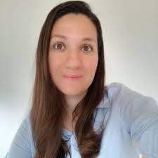 After an incredible time at Foxit's SKO event in Lisbon last week, I didn't  think things could get any better—but here I am, holding two awards and  feeling like Beyoncé at the