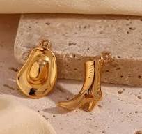 INS Stainless Steel Gold Plated Western Cowboy Boots Horseshoe Boot  Necklace Pendant for Women Waterproof Custom Jewelry