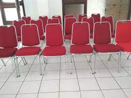 Beli kursi kantor di bhinneka semakin murah karena gratis ongkos kirim ke lebih dari 100. Murahnya Ga Nahan Jual Beli Kursi Bekas Jual Beli Kursi Second Sentra Kursi Bekas Bursa Meja Kursi Magelang Kursi Kantor Bek Ide Dekorasi Rumah Kursi Meja