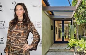 Whitney cummings speaks out about allegations against former costar chris d'elia's 'predatory first look: From Bette Midler S Penthouse To Valentino S Villa Star Homes For Sale In October Loveproperty Com