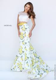 Gucidesigns vintage hidden floral pattern prom dress hand made white flowers romantic beach wedding spaghetti straps engagement fairy dress. White And Yellow Prom Dresses Off 61 Felasa Eu