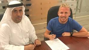 Sok sikert a the nike academy most wanted nemzetközi válogatásán balogh béci! Uae News Hungary Star Balazs Dzsudzsak Makes Shock Move To Agl Strugglers Ittihad Kalba Sport360 News