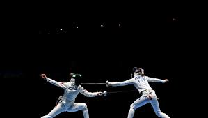 Three types of weapons are used in olympic fencing: Escrime Sport Olympique Tokyo 2020