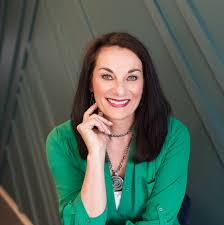 Yvette-Costa-2022-square