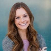 Lily Howe's Instagram, Twitter & Facebook