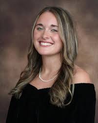 My name is Sarah Grizzard and I'm so excited to be back at Ider! During my  internship I was blessed to be placed at Ider and knew it was a school I