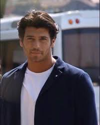 Mi Piace 276 Commenti 12 Cyamanfans Can Yaman Squad Su Instagram Guneiden Can 6 30 Colazione A Bornova Canning Turkish Men Mens Hairstyles