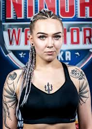 Przed występem w ninja warrior straciła wszystkie włosy. Karolina Gilon Kobiety Rzadza W Trzecim Sezonie Ninja Warrior Polsat Pl