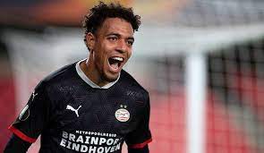 Latest on psv eindhoven forward donyell malen including news, stats, videos, highlights and more on espn. Donyell Malen Von Psv Eindhoven Als Sancho Ersatz Zum Bvb Keine Halben Sachen Auf Der Karriereleiter