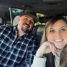 Recommendations for women's hair trimming in Starke