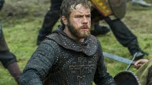 Ivar'ın yanında savaşa katılsa da en yakın kardeşi ubbe'nin. Hvitserk Vikings Cast History