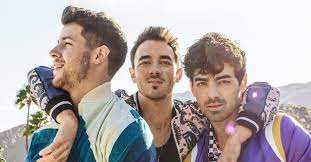 The Jonas Brothers Just Released Their First Single In 6 Years And Everyone S Freaking Out Including These Celebs