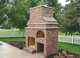 20 Artistic Pizza Oven Area In Backyard Decoratoo Backyard Fireplace Outdoor Fireplace Designs Outdoor Fireplace