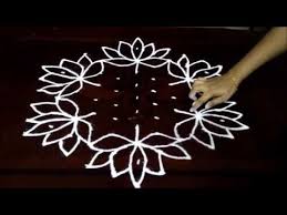 Simple Round Lotus Flowers Kolam With 11 6 Middle Chukkala Muggulu With Dots Rangoli Desig Free Hand Rangoli Design Rangoli Border Designs Rangoli With Dots