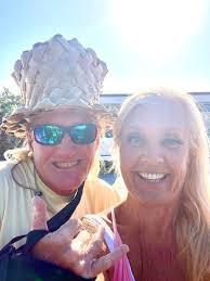 What information is available about the drum circle in Madeira Beach?