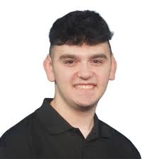 Today marks 3 years since I joined the Crumbl team. From starting in the  basement of our headquarters as a Videographer to growing into my  leadership role as Director of Video overseeing