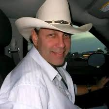 What's up beautiful black queen would love to get to know you or meet you  you hit me up