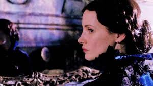 Born and raised in sacramento, california, chastain developed an interest in acting from an. The Earrings Worn By Lucille Sharpe Jessica Chastain In Crimson Peak Spotern