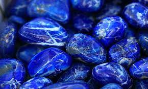 Funfactfriday At One Point The Most Expensive Color Was Ultramarine It Was Expensive Because It Was Made From Lapis Laz Lapis Lazuli Blue Stone Gemstones