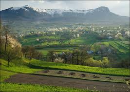 Prima oară când am ajuns în maramureș a fost chiar în perioada paștelui, fără să fi rezervat cazare în prealabil. Obiective Turistice In Maramures 10 Locuri Cheie Din Vatra Traditiilor
