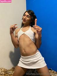 emmatransgirl - fapello