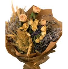 Sono piuttosto semplici da realizzare, dipende certo da quali fiori usiamo e dalle. Bouquet Stagionale Di Fiori Secchi Di Frida S Ordina Online Su Cosaporto