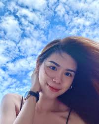 This summer and sunshine make my day🌼🌤