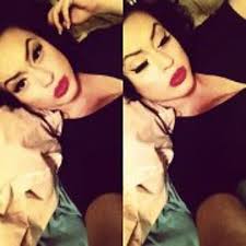 Stream Sandy Knott music