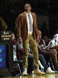Kevin durant is a star nba basketball player who currently plays for the golden state warriors. Kevin Durant Ranks The Most Stylish Players From All Star Weekend Gq