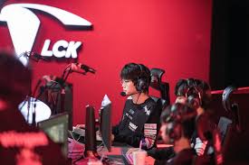 Using apkpure app to upgrade prince, fast, free and save your internet data. Apk Prince Find Their First Win In The Lck Against Kt Rolster Dot Esports