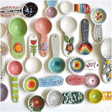 Handmade Pottery Coffee Scoop/ Spoon White Spoon by chARiTyelise  #ModernCeramics #Ceramics #Pottery click now… | Handmade pottery, Pottery  painting, Ceramic pottery