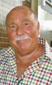 Greaves joined chelsea as a youngster and scored on his debut against tottenham. Jimmy Greaves Wikipedia