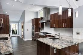 3195 Cape Verde Pl Costa Mesa Ca Kitchen Cabinets Home Kitchen