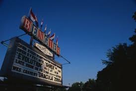 Find out what movies are playing. Most Charming Drive In Movie Theaters Left In America Architectural Digest