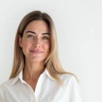 300+ "Lainer" profiles