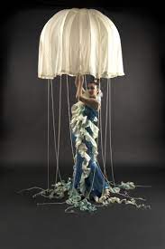 Jellyfish Dress Can Do With Umbrella Can T Find On Original Page Jellyfish Costume Fish Costume Jellyfish Photography