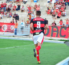 Ganha o jogador que primeiro conseguir alinhar três símbolos na vertical, na horizontal ou na diagonal. Raposa Goleia Belo Perde E Esporte Mantem Galo Vivo No Paraibano