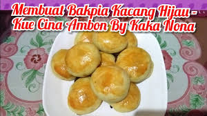 Salah satu macam pilihan isi bakpao yang sangat kesohor adalah bakpao dengan isi kacang ijo alias kacang hijau. Membuat Bakpia Kacang Hijau Kue Cina Ambon By Kaka Nona Youtube