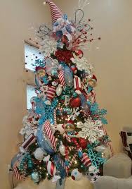 If you want to shout your holiday spirit from the rooftop, then get ready to impress family and friends with these 42 memorable red christmas decoration ideas. Christmas Tree Red Blue Tree Turquoise Christmas Tree Christmas Tree Themes Holiday Christmas Tree