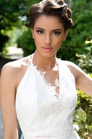 Coiffeur toulouse centre, ouvert lundi ! Videos Et Photos De Maquillage Makeover Me Toulouse Maquillage Maquillage Mariee Metisse Maquillage Mariage Coiffure Mariage