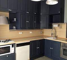 Pour redonner un coup de frais à une cuisine rustique ou démodée, les internautes, qu'ils soient. Relookez Sans Decaper Une Cuisine Rustique En Bois Avec La Sous Couche Eleopro Et Les Peintures Eleonore Deco Ne Jetez Plus Vos Meubles De Cuisine Modernisez Les