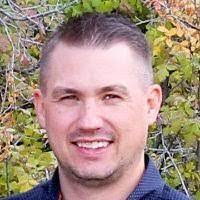 Shauna Deskins's Instagram, Twitter & Facebook