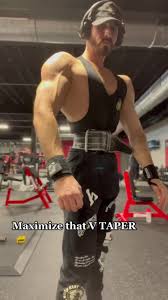 Its neutral (palms in) grip creates less tension on the shoulders and biceps/forearms, thus allowing full activation of the lats from top to bottom. Discover V Taper Physique S Popular Videos Tiktok