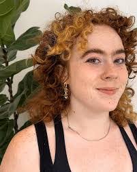 Jaclyn Cameron's Instagram, Twitter & Facebook