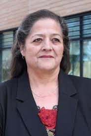 Isla Cole's Instagram, Twitter & Facebook