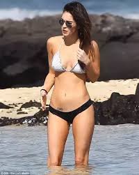 It was she who received the most votes in the election of the 'best bikini body of all time', organized by the british lingerie brand debenhams. Who Has The Best Bikini Body In Hollywood Quora