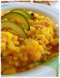 Quanto deve cuocere e come bollire il risotto ai funghi o la variante con le zucchine? Risotto Zucchine Pancetta E Zafferano Bimby Ricette Di Cucina Gustosa Ricerca